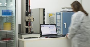 Fustier instalaciones laboratorio control