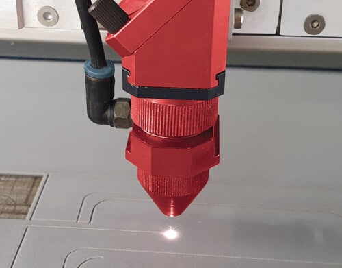 Fustier self-adhesive die-cuts 3m laser technologies